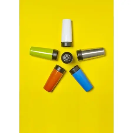 Mug isotherme double paroi personnalisé Elisa - Cadeau idéal pas cher Matières : coton Taille textile : 7/8 ans Couleurs : bleu 