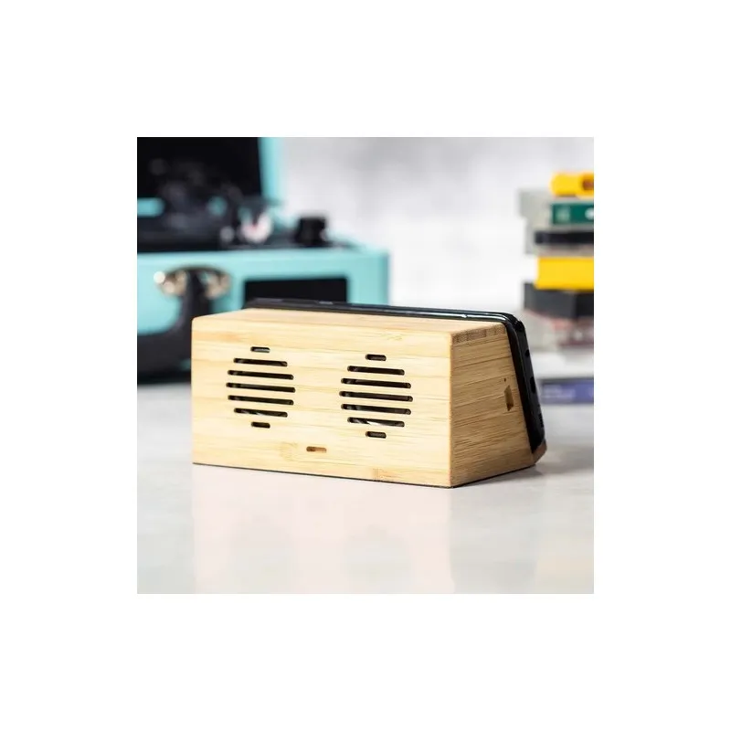 Haut-Parleur Écologique Publicitaire Chargeur - Zaphir Matières : silicone Couleurs : rouge marquage laser ultra précis