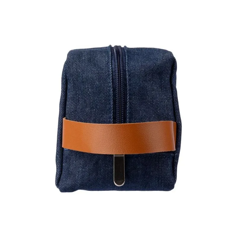 Trousse de toilette en denim personnalisée pas cher - Marianne Matières : polyester Taille textile : XXL Couleurs : bleu impress