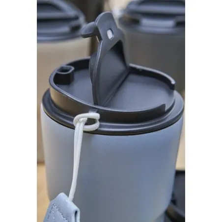 Mug isotherme personnalisé en inox - Louisa Matières : aluminium Couleurs : bleu objet promotionnel éco-responsable