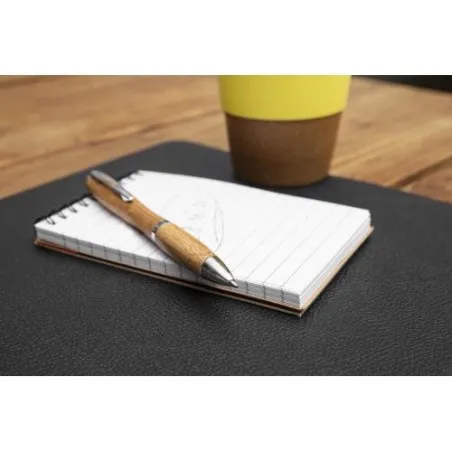 Stylo bille écologique en bambou personnalisé Carson Matières : carton Couleurs : blanc marquage laser ultra précis