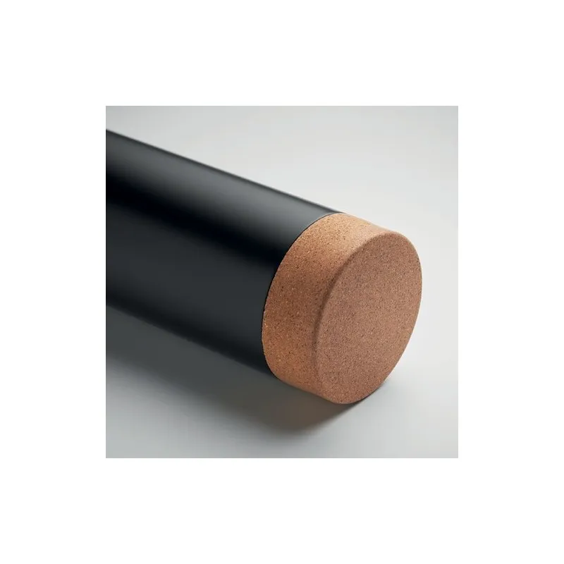 Bouteille isotherme double paroi 500ml personnalisée IVES Matières : coton biologique Taille textile : M Couleurs : vert prairie