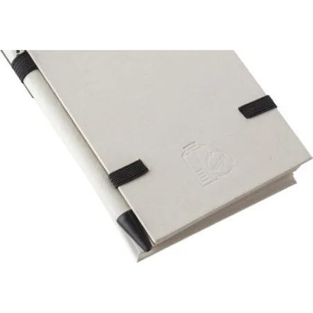 Carnet à spirale écologique A6 en carton recyclé - Martha Matières : polyester Couleurs : vert personnalisation rapide en France