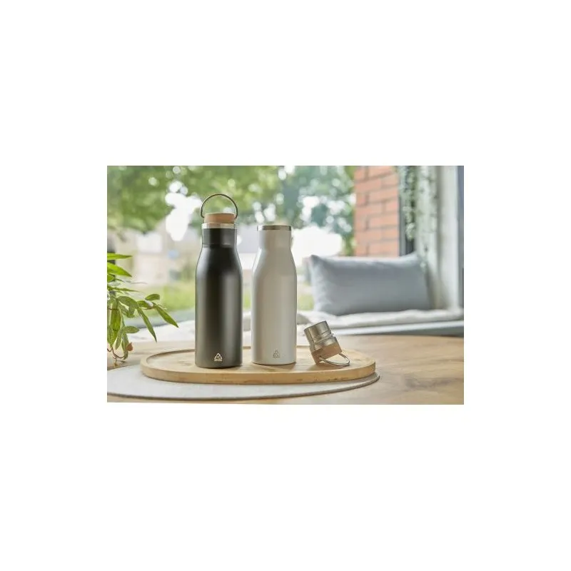 Bouteille écologique de 500 ml en acier inoxydable recyclé - Aline Matières : polyester Couleurs : rouge cadeau collaborateur pr