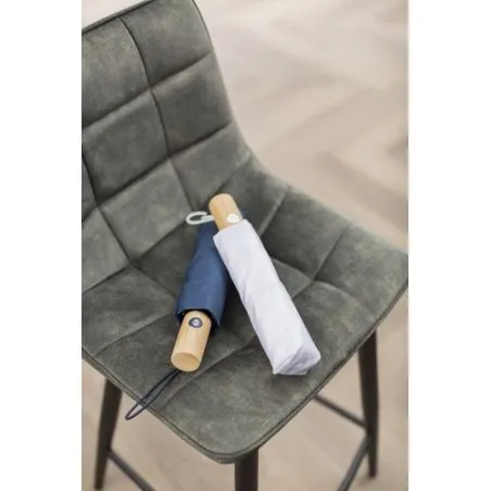 Parapluie pliable écologique en rPET - Teodora Matières : plastique Couleurs : vert clair accessoire événementiel unique