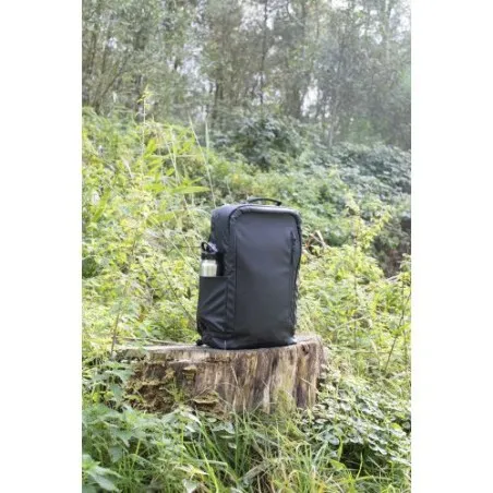 Sac à dos déperlant en polyester personnalisé Brecken Matières : acier inoxydable Couleurs : bleu marine marquage couleur éclata