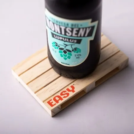 Sous-Verre Éco-Responsable Personnalisé en Bois Naturel - Palet Matières : polyester Couleurs : fuchsia goodies publicitaire évé