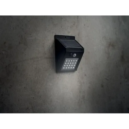 Lampe solaire à diodes MOTI - Éclairez vos extérieurs