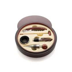 Coffret de vin personnalisé avec accessoires Baco Matières : polyester Taille textile : L Couleurs : rouge