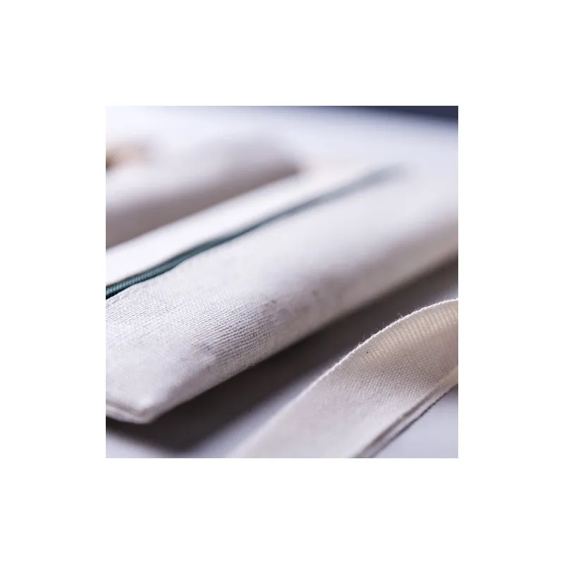 Trousse Publicitaire Personnalisée Marfik Matières : verre Couleurs : orange cadeau collaborateur premium