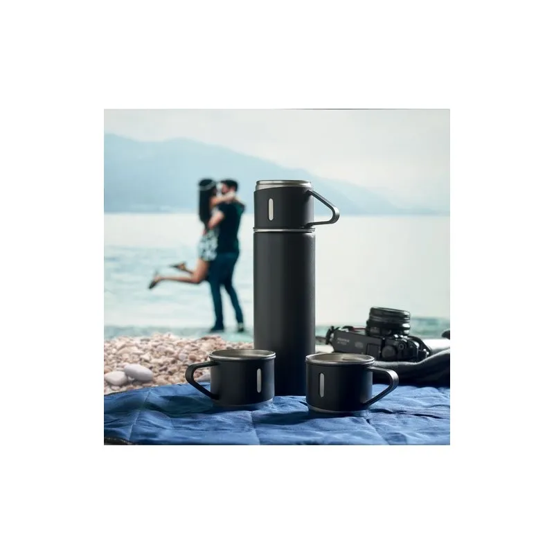 Bouteille Isotherme SHARM avec 2 Gobelets
