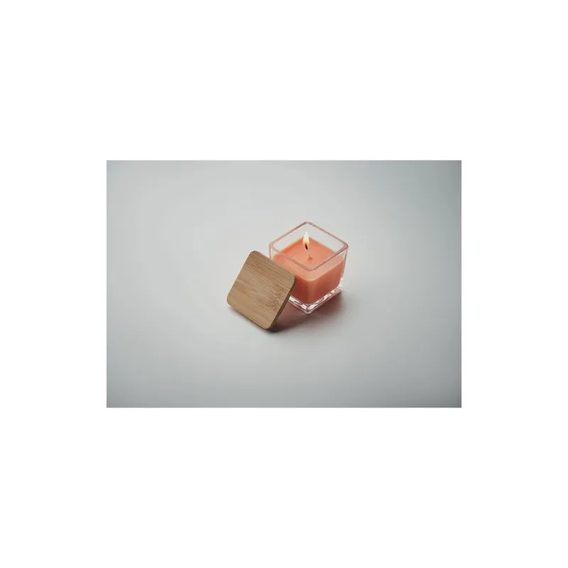 Bougie parfumée carrée 50gr personnalisée idéale pour décorer PILA Matières : coton Taille textile : M Couleurs : gris chiné imp