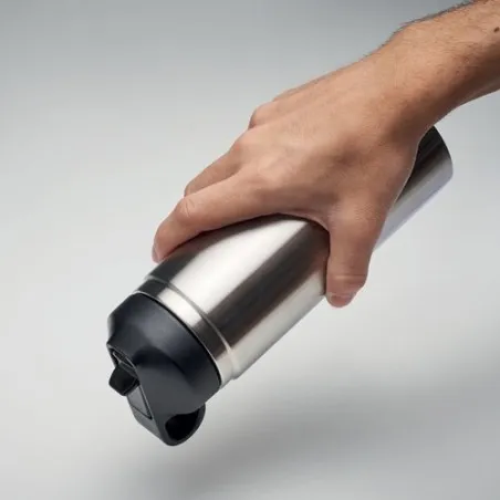 Bouteille à double paroi Écologique et Personnalisée 500 ml IVALO Couleurs : argenté mat Matières : acier inoxydable recyclé mar