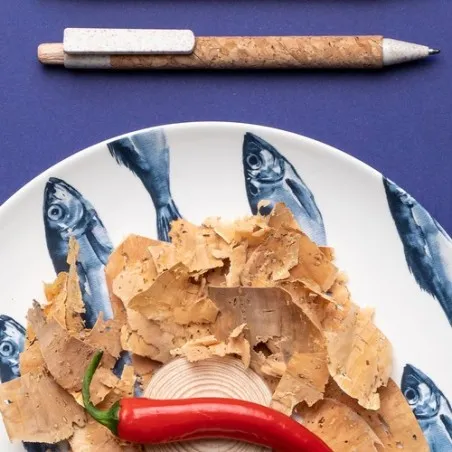 Stylo Écologique Personnalisé Clover Matières : aluminium Couleurs : noir marquage laser ultra précis