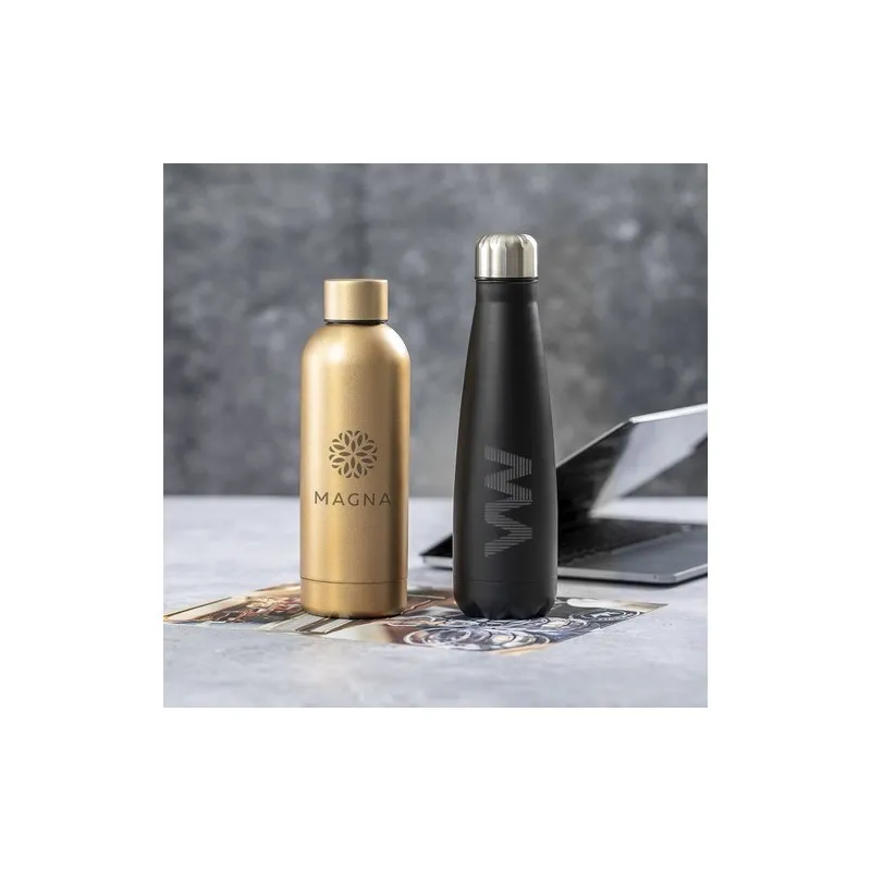 Bidon Inoxydable Personnalisé Pas Cher Pigot Matières : aluminium Couleurs : argenté cadeau entreprise pas cher