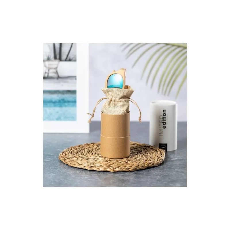 Lunettes de Soleil Personnalisées à Design Exclusif - Thezin Matières : aluminium Couleurs : orange objet promotionnel éco-respo