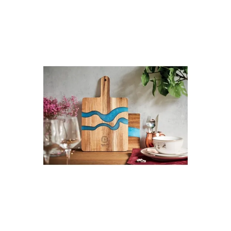 Planche de Service en Acacia AZUUR : Élégance et Praticité