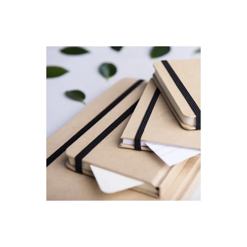 Cahier A5 Écologique Personnalisé Bloc Notes Raimok pas cher Matières : PET recyclé Couleurs : blanc Contenance : 3,5 L objet pu