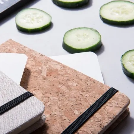 Bloc Notes Écologique et Pratique Personnalisé pas cher Hartil Matières : ABS recyclé Couleurs : blanc goodies publicitaire évén