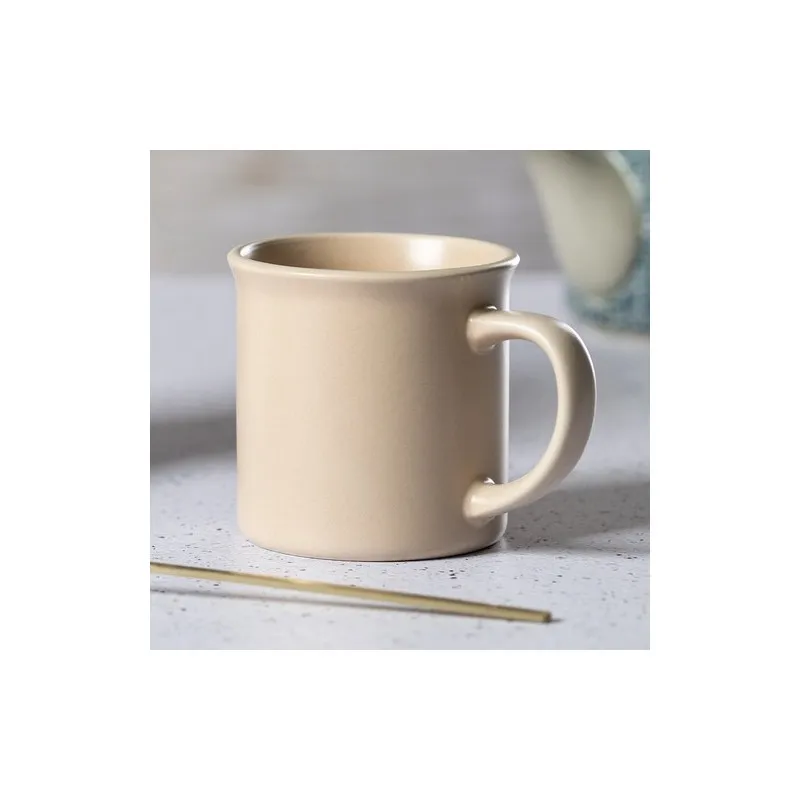 Mug en Céramique Personnalisable - Byren Couleurs : rouge Matières : polyester recyclé goodies publicitaire événementiel