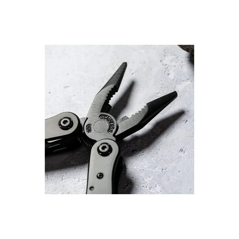 Outil Multifonction Pratique Personnalisé Dailfot Matières : polyester Taille textile : L Couleurs : fuchsia fluo marquage laser