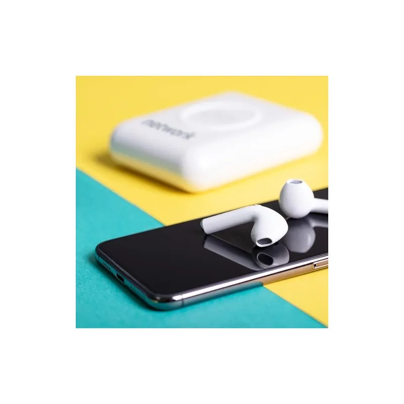 Écouteurs écologiques avec Power Bank - Molik Matières : toile Couleurs : noir Contenance : 20 L goodies publicitaire événementi