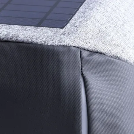 Sac à Dos Écologique Personnalisé avec Chargeur USB Intégré Koneit Matières : PET recyclé Couleurs : gris cadeau entreprise pas 