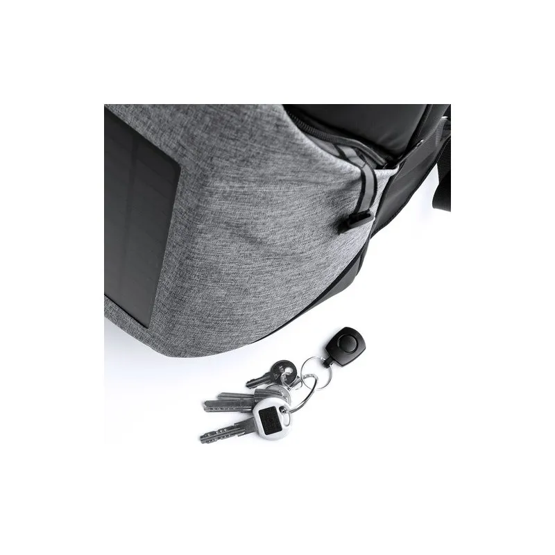 Sac à Dos Écologique Personnalisé avec Chargeur USB Intégré Koneit Matières : PET recyclé Couleurs : gris livraison express 24h 