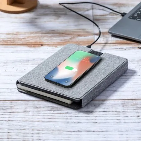 Bloc Notes Multifonction Écologique avec Chargeur et Papeterie Morrison Matières : PET recyclé Couleurs : bleu cadeau collaborat