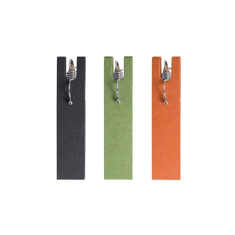 Étui écologique et personnalisable noir pour 1 crayon Matières : aluminium recyclé  Couleurs : bleu marine goodies entreprise de