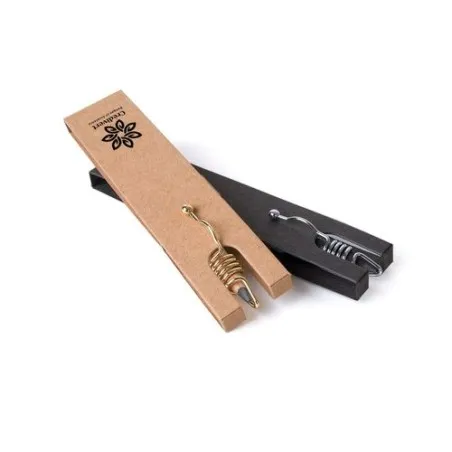 Étui écologique et personnalisable noir pour 1 crayon Matières : Synthétique Couleurs : argenté cadeau entreprise pas cher