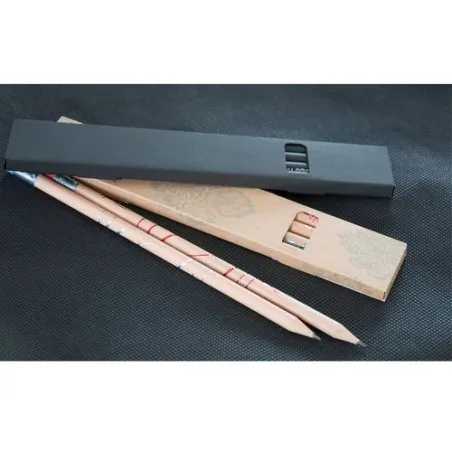 Étui Écologique en Carton Kraft pour 4 Crayons - Personnalisable Matières : polyester Couleurs : rouge livraison express 24h 48h