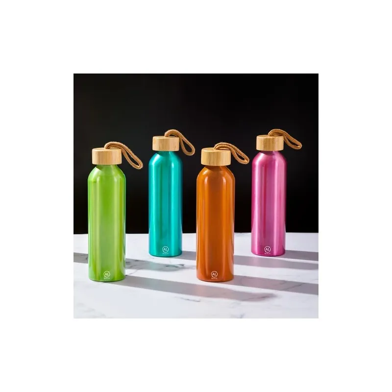 Gourde Écologique Personnalisée Irvinson Matières : PET recyclé Couleurs : blanc accessoire événementiel unique