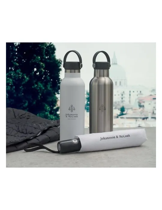 Bouteille Isotherme Écologique Personnalisée 700 ml BOALI Couleurs : noir Matières : acier inoxydable recyclé personnalisable av