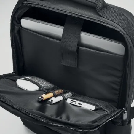 Sac à dos ordinateur écologique personnalisable 300D RPET - SINGAPORE Matières : polyéthylène (PE) Taille textile : XL Couleurs 