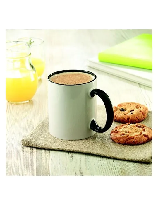 Mug Coloré Personnalisé Unique - Sublimcoly Matières : ABS Couleurs : noir cadeau client original