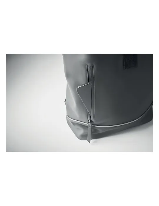 Sac à dos publicitaire en PU pour ordinateur 15 pouces MO2581-15 LAPTOSA Matières : plastique Couleurs : bleu goodies entreprise