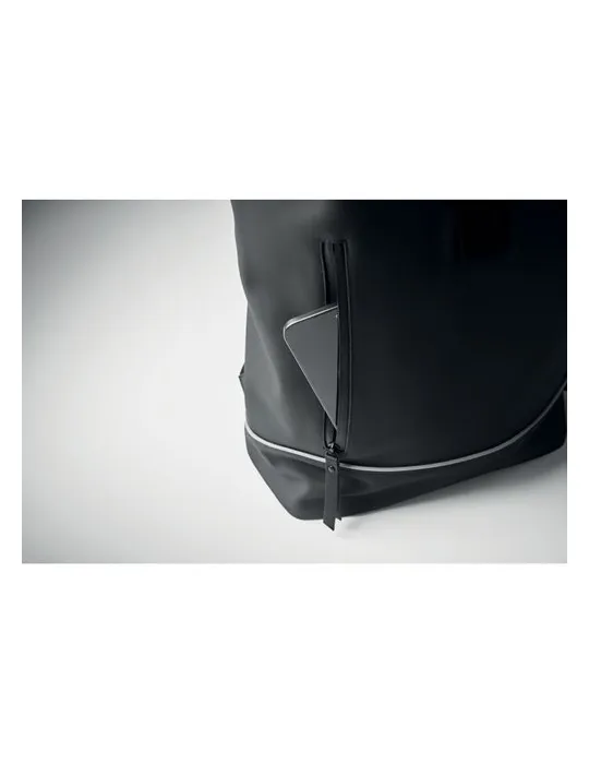 Sac à dos publicitaire en PU pour ordinateur 15 pouces MO2581-15 LAPTOSA Matières : plastique Couleurs : blanc personnalisation 