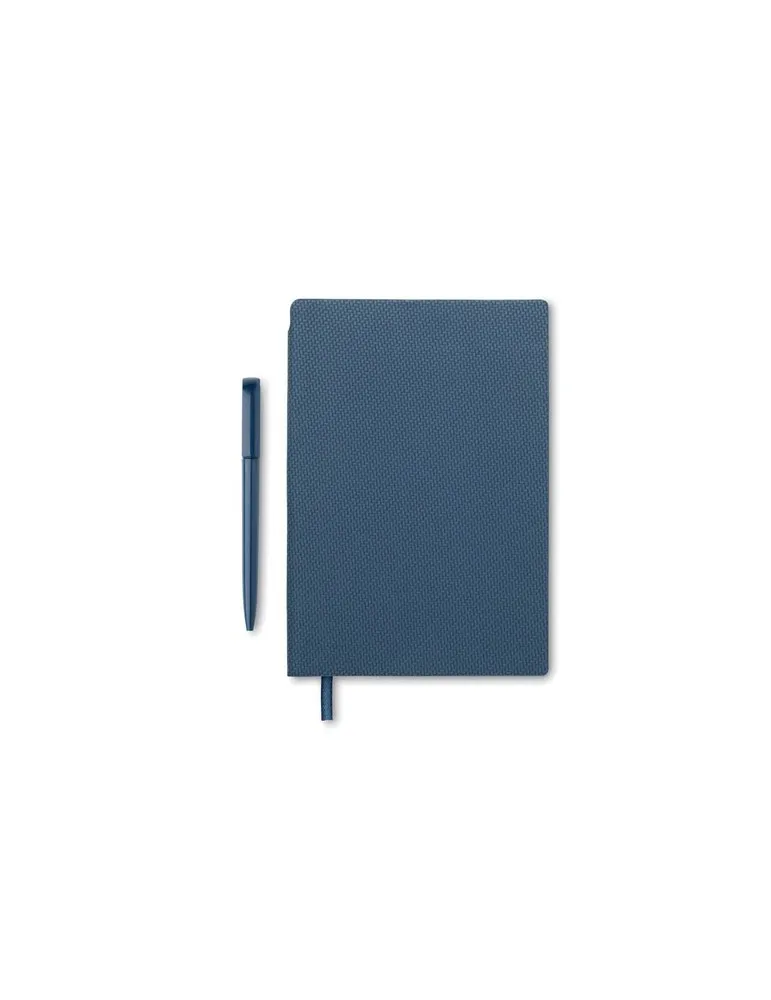 Cahier A5 personnalisé en PU avec stylo NOTA Matières : plastique Couleurs : blanc marquage laser ultra précis