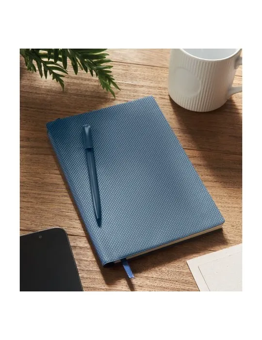 Cahier A5 personnalisé en PU avec stylo NOTA Matières : plastique Couleurs : blanc goodies entreprise design