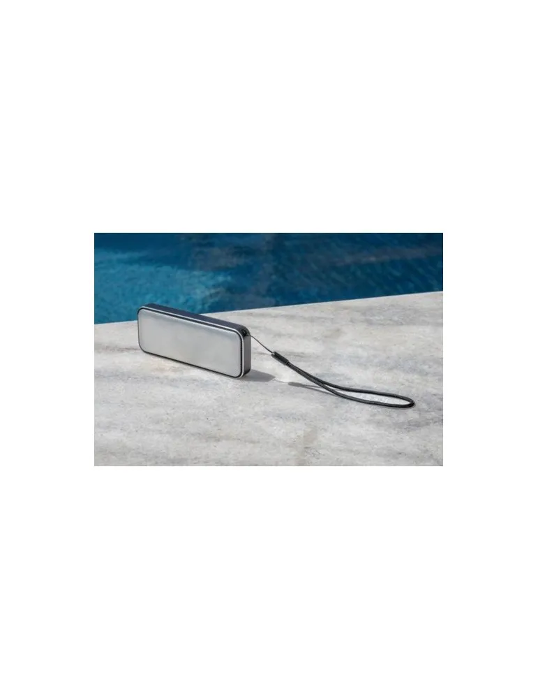 Enceinte sans fil portable publicitaire Nano Pro Brandcharger Matières : liège Couleurs : noir objet promotionnel éco-responsabl