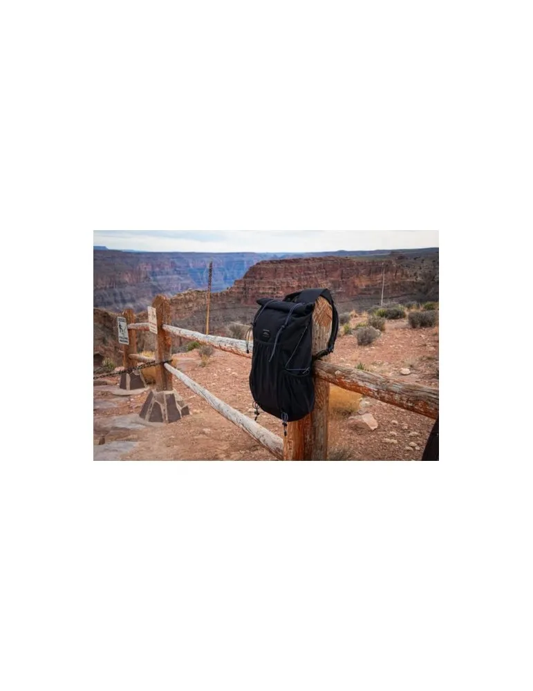 Sac à dos roll-top personnalisé Venturer de Brandcharger Matières : ABS Couleurs : naturel goodies publicitaire événementiel