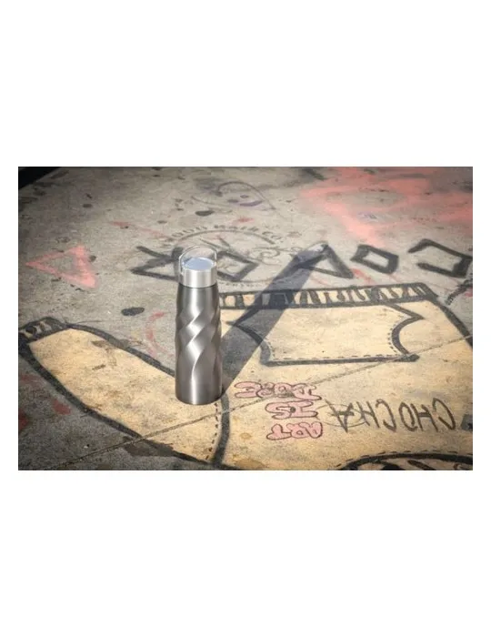 Gourde nomade publicitaire écologique Vortex Vita Brandcharger Matières : polypropylène (PP) Couleurs : rose objet promotionnel 