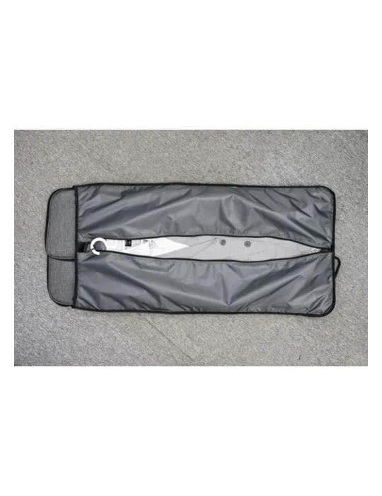 Sac de voyage publicitaire personnalisé Voyager Brandcharger Matières : polypropylène (PP) Couleurs : rouge goodies entreprise d