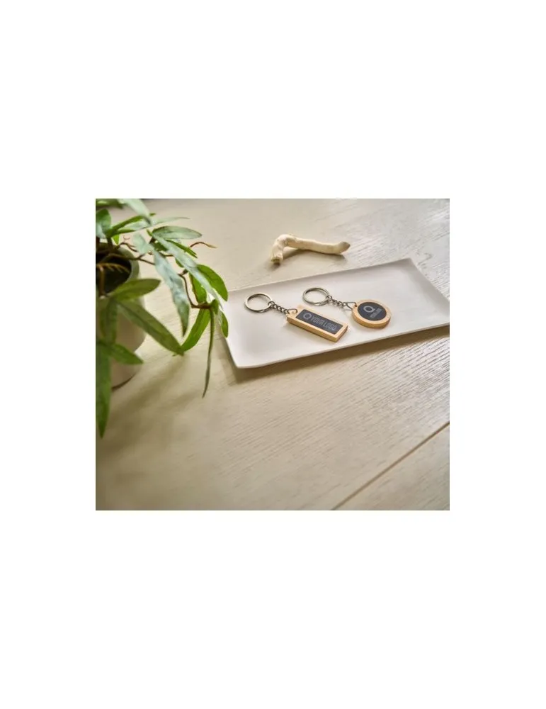 Porte-clé publicitaire en bambou Gene Matières : acier inoxydable Couleurs : brun objet promotionnel éco-responsable