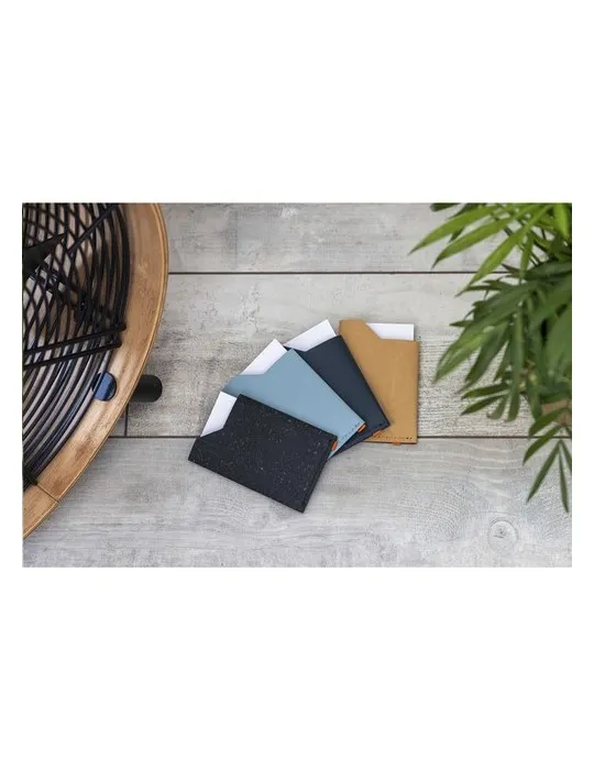 Recycled Leather Cardholder porte-cartes