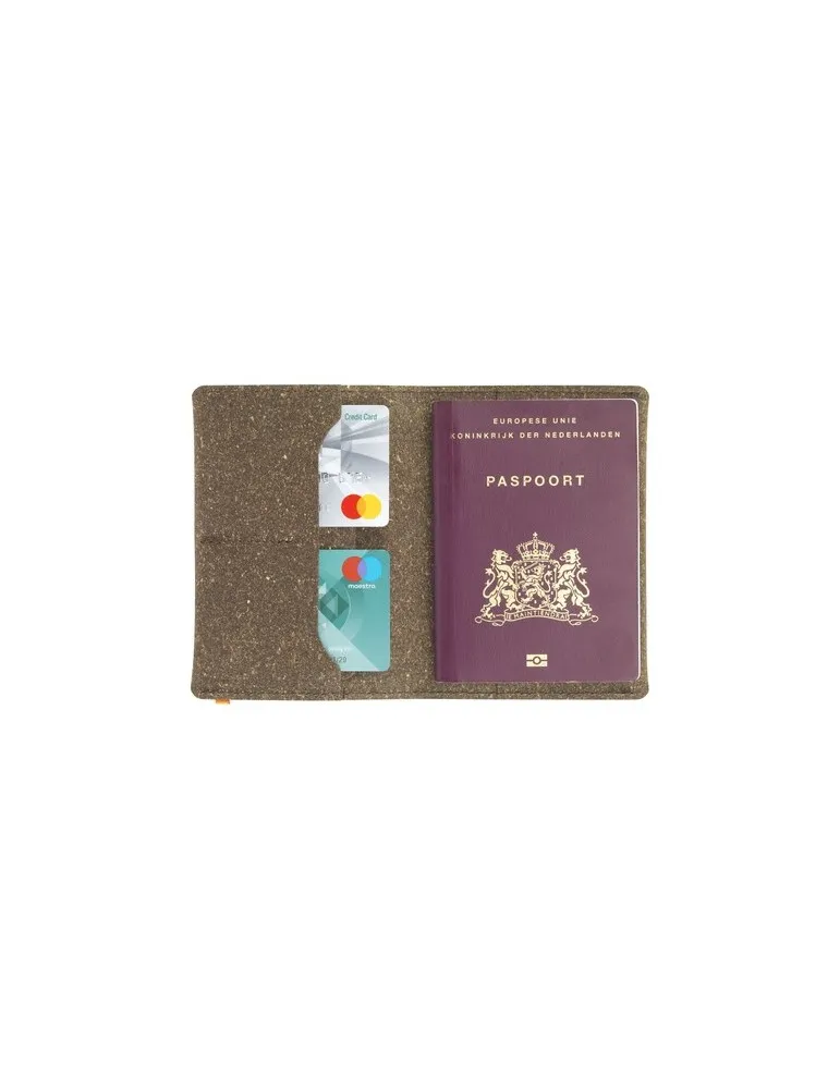 Recycled Leather Passport Holder étui à passeport