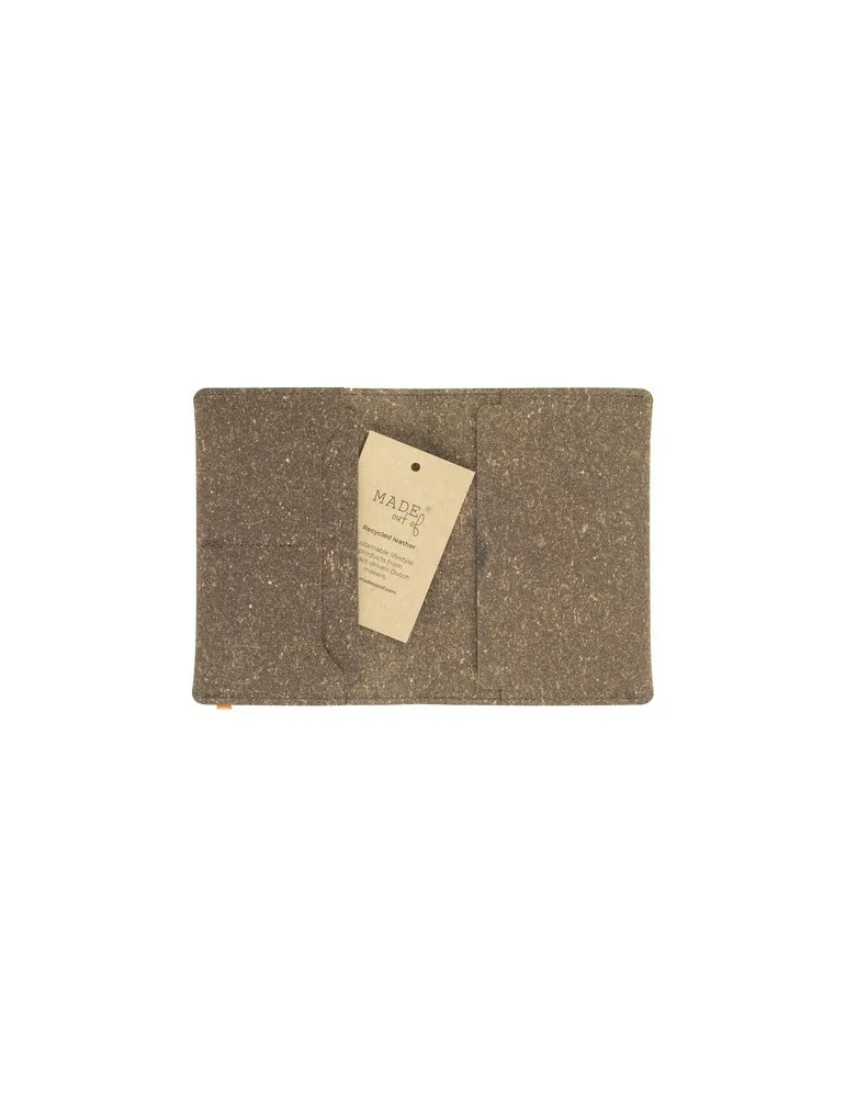 Recycled Leather Passport Holder étui à passeport