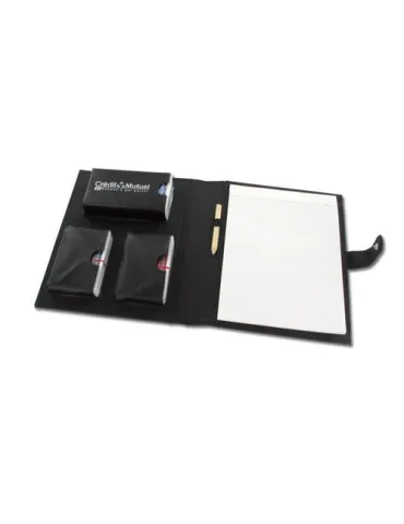 ETUI AVEC 3 JEUX DE CARTES, BLOC PAPIER ET CRAYON 2