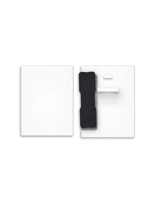 BADGE PLASTIQUE (PS) CARTE 43x58 mm AVEC AIMANT